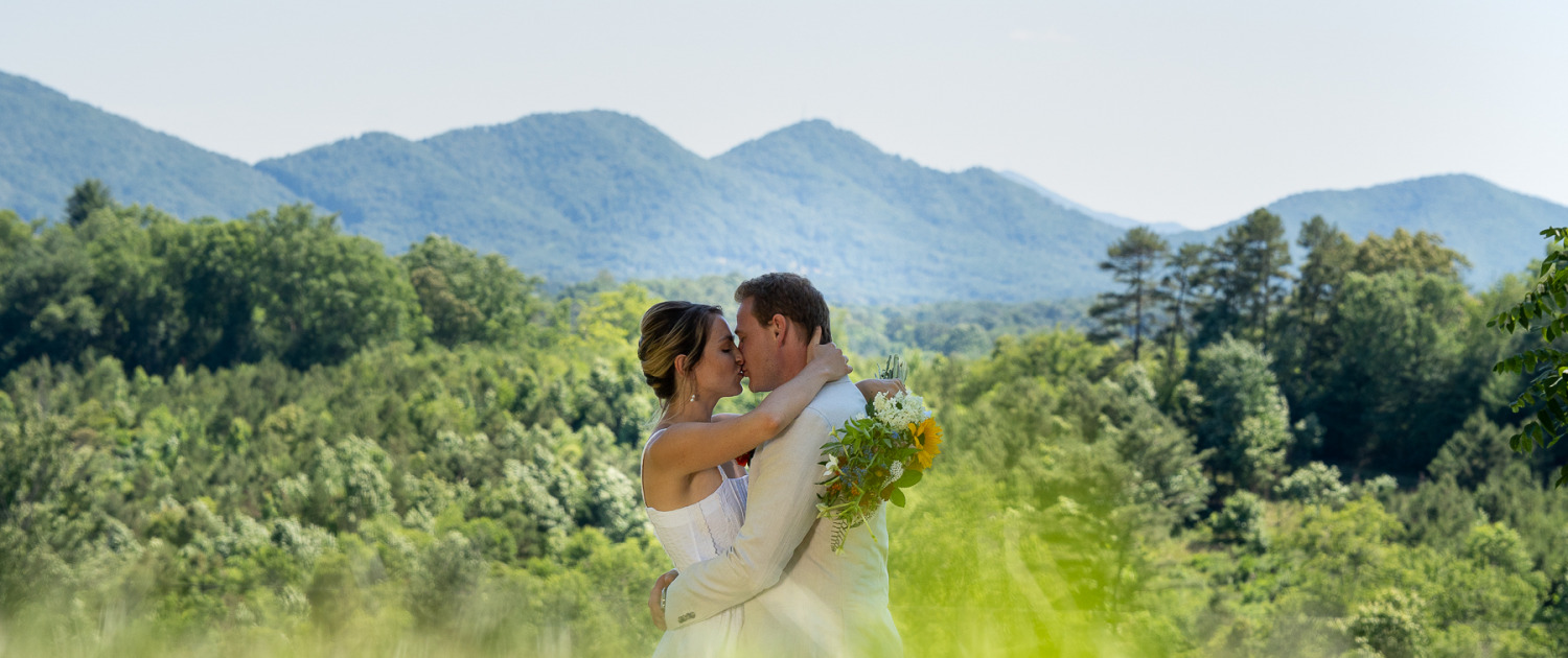 Ruth and Ryan’s couple backdrop
