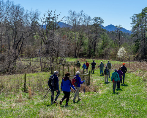 CommunityFarm_hike_web